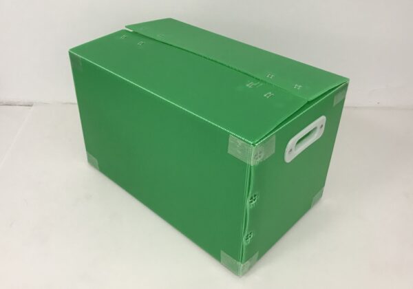 corrugated plastic shipping boxes